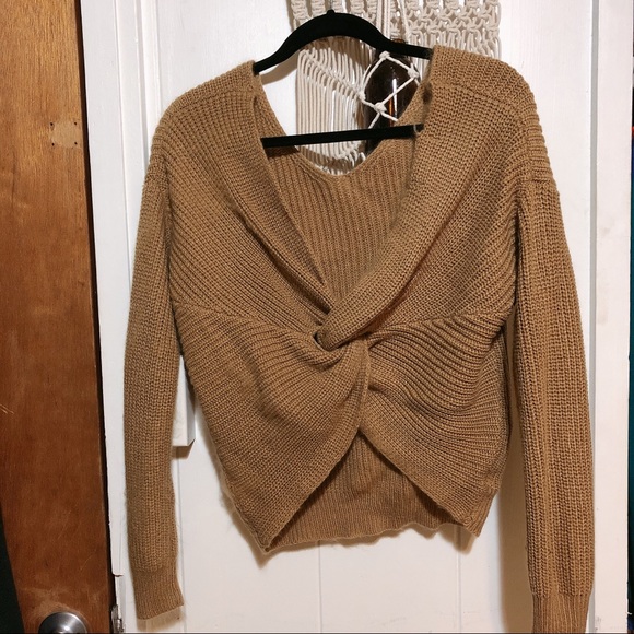 Reversible twist knot knit sweater - Picture 2 of 3